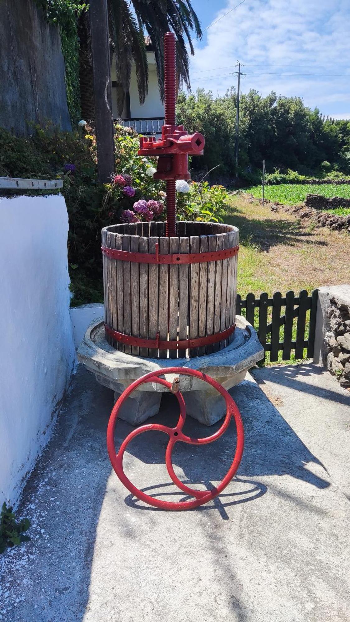 Casa Dos Meus Avos Al Biscoitos (Terceira)